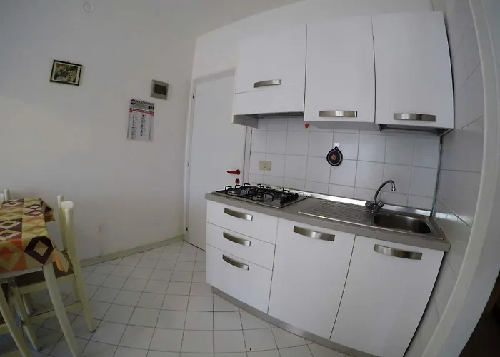 Beachfront In 33984 * Rosolina Mare